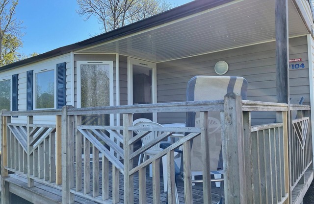 Homerez - Bungalow in Argences-en-Aubrac