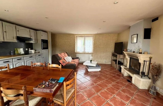 Homerez - Charming House in Mauléon with Private Garden