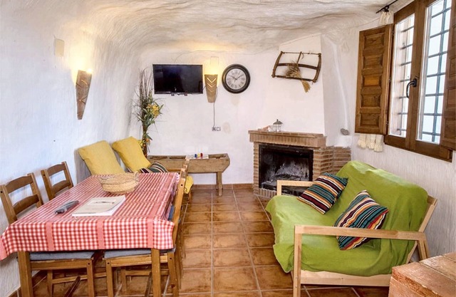 Homerez - Charming House in Galera - Fireplace & Terrace