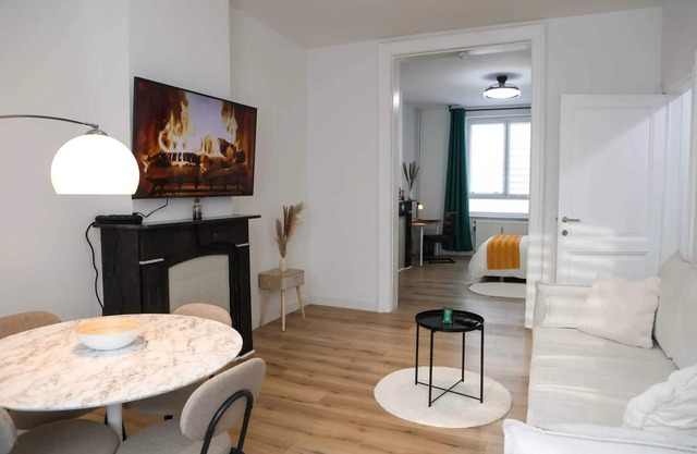 Homerez - Cozy Apartment in Liège