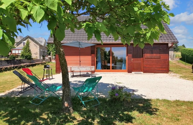 Homerez - Cozy chalet in Darazac with garden of 60 m²