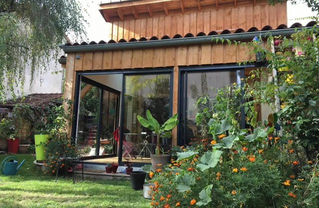 Homerez - Cozy chalet in Lamastre, enclosed garden
