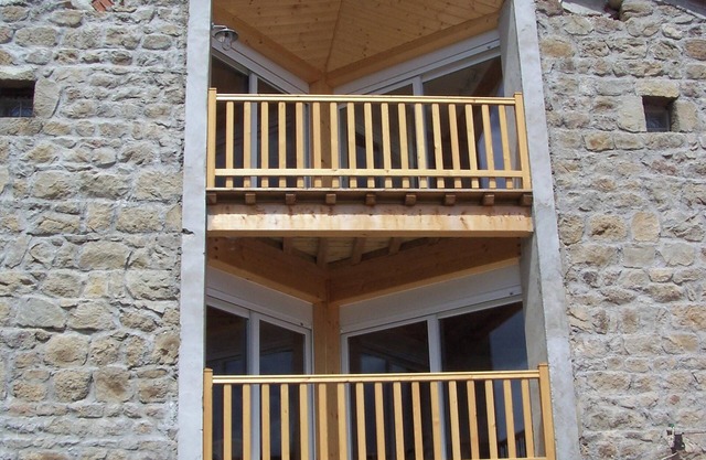 Homerez - Family House in Colombier