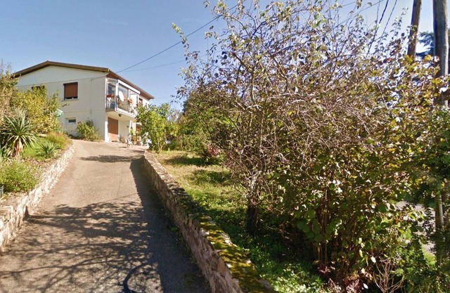 Homerez - House for 4 ppl. with terrace and balcony at Varenne-Saint-Germain