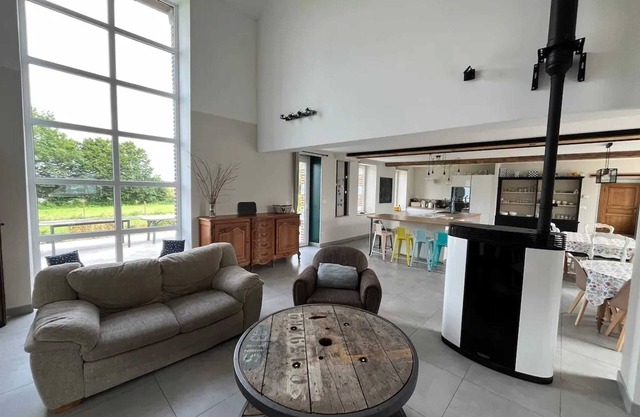 Homerez - Holiday home in Saint-Aubin