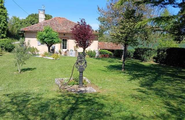 Homerez - House in Martisserre
