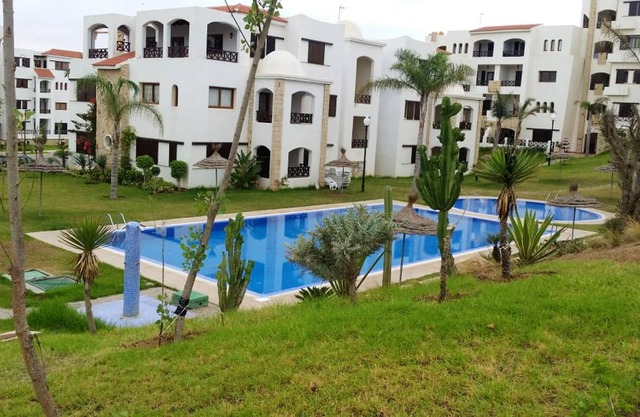 Homerez - Nice appartement 5 km away from the beach for 6 ppl. with shared pool