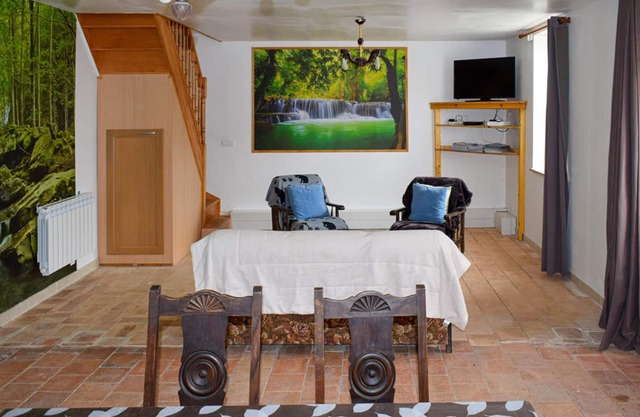 Homerez - Nice house for 6 ppl. with garden and terrace at Channay-sur-Lathan