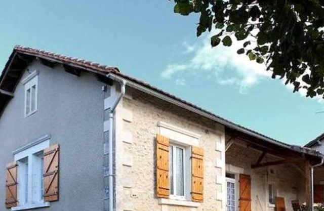 Homerez - Nice house with garden and terrace & Wifi