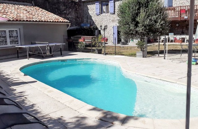 Homerez - Spacious Villa in Chandolas with Private Pool