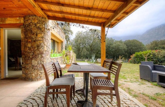 Homerez - Studio in Moltifao, Mountain View