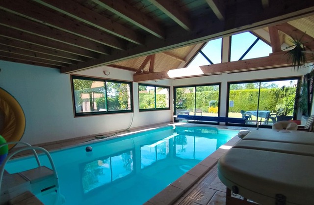 Homerez - Villa for 8 ppl. with swimming-pool and sauna at Saint-Augustin
