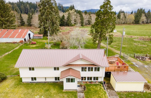 Homestead on the Hoh river