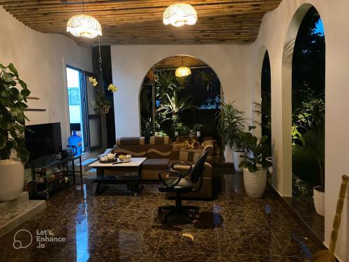 Hometel Hồng Xuka