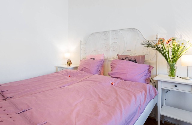 Homey Apartment close to the Prague Castle