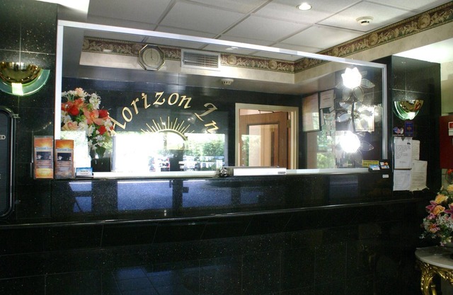 Horizon Inn