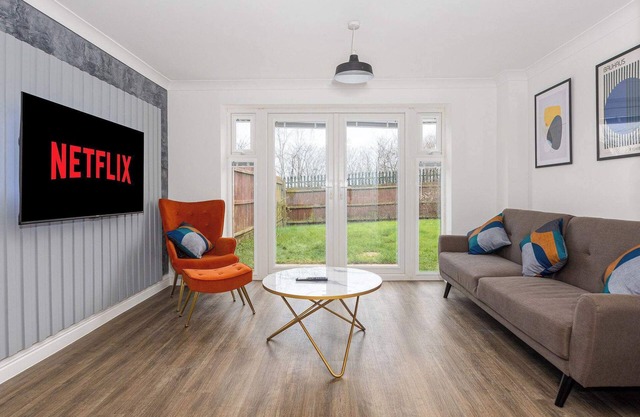 Host & Stay | Bluebell Close