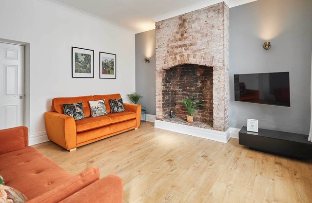 Host & Stay | Milbanke House
