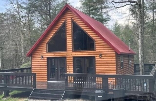 Hot tub, WiFi, fire pit, Red River Gorge, Natural Bridge. Easy parking lot!