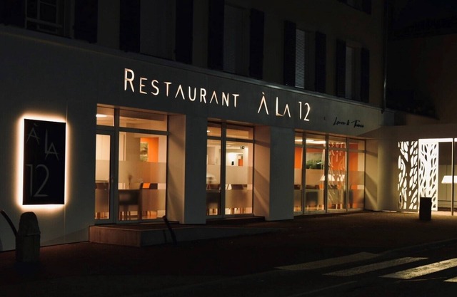 Hotel A la 12