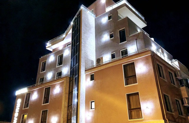 Hotel AVENUE