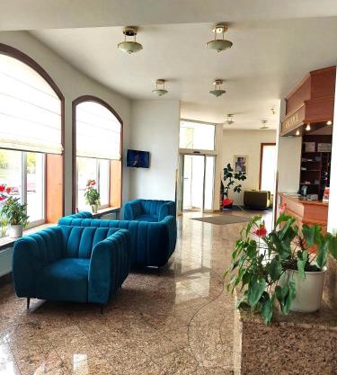 Hotel Avion