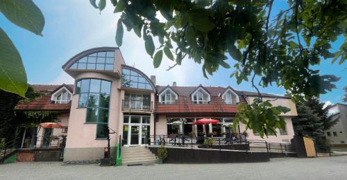 Hotel COLCHI