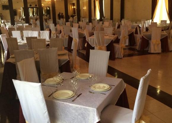 Hotel Complex Araks