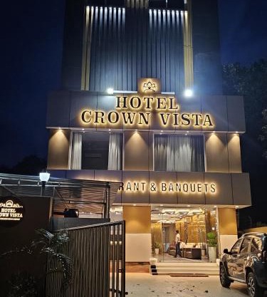 Hotel Crown Vista