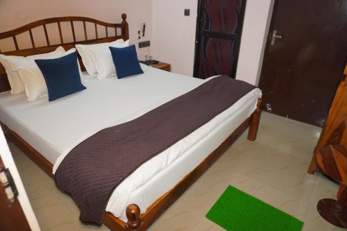 Hotel D7