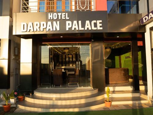 Hotel DARPAN PALACE