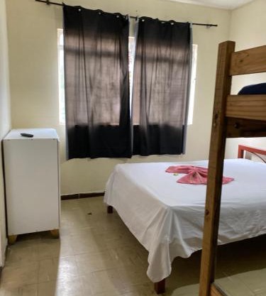 Hotel econômico no centro para 4 pessoas