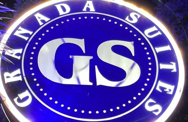 Hotel Granada Suites Deluxe
