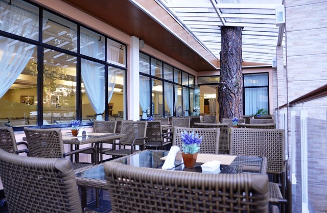 Hotel Green Hill