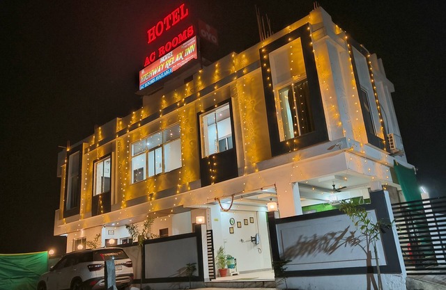 Hotel Highway Relax Inn By GRB