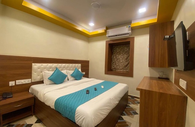 Hotel Jodiya - Near CST