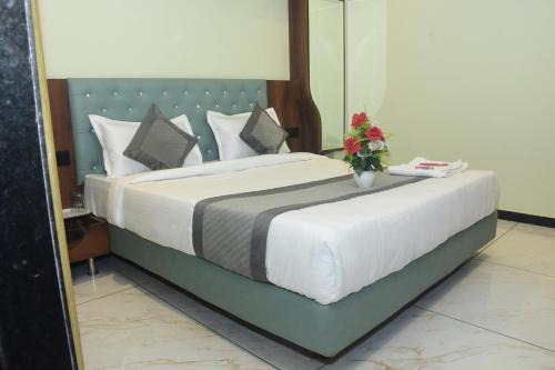 Hotel Laxmi Niwas