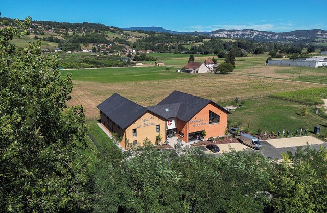 Hotel Le Belmont - Brasserie Du Guiers