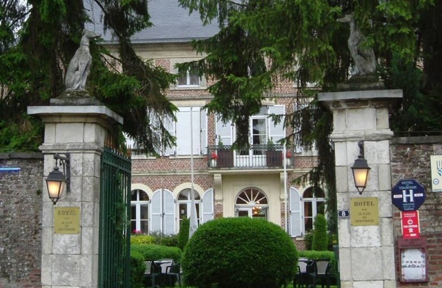 hotel le clos du montvinage
