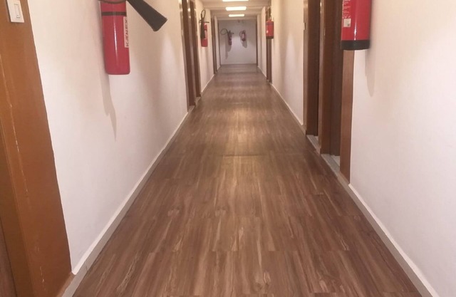 Hotel Lennox Best In surat
