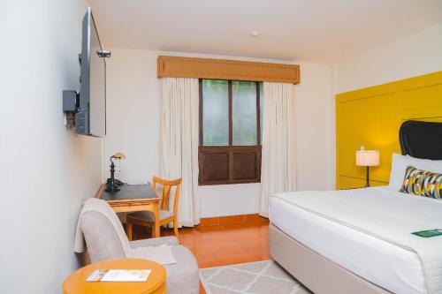 Hotel Los Portales
