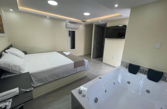 HOTEL MAGISTRAL SUITER