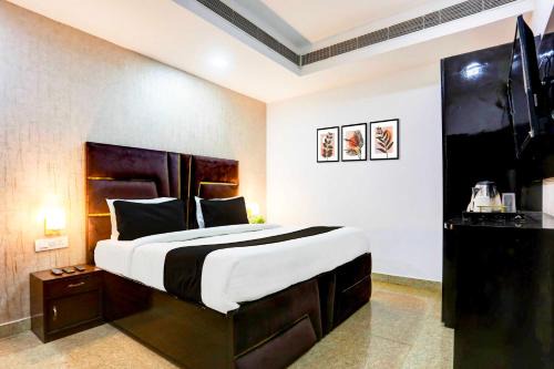 Hotel O Kalyanpur