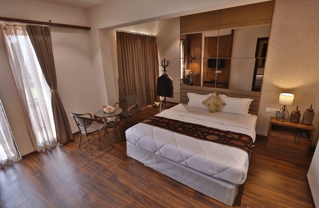 Hotel President Cottage Resort