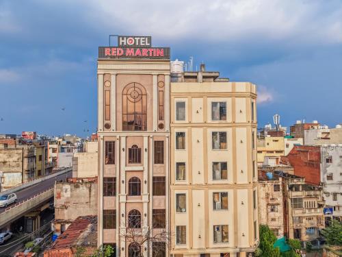 Hotel Red Martin 2 min walk from Golden Temple