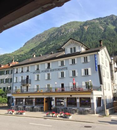 Hotel & Restaurant Forni