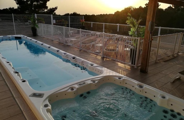 Hotel Restaurant Logis Le Tropicana