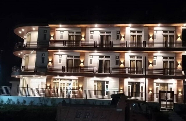 HOTEL REWALSAR HEIGHTS