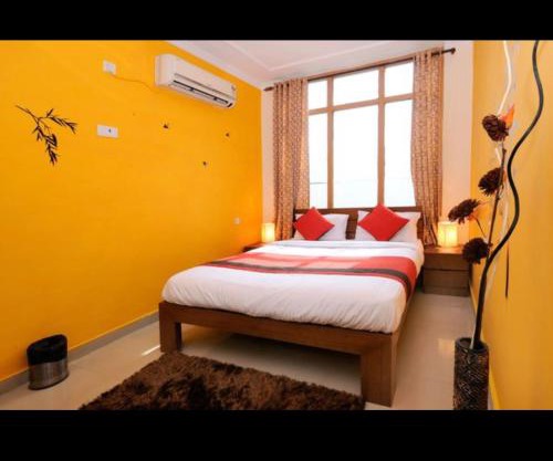 Hotel Samrat