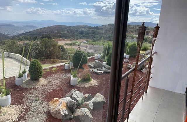 HOTEL Y AUTO HOTEL SECRETO